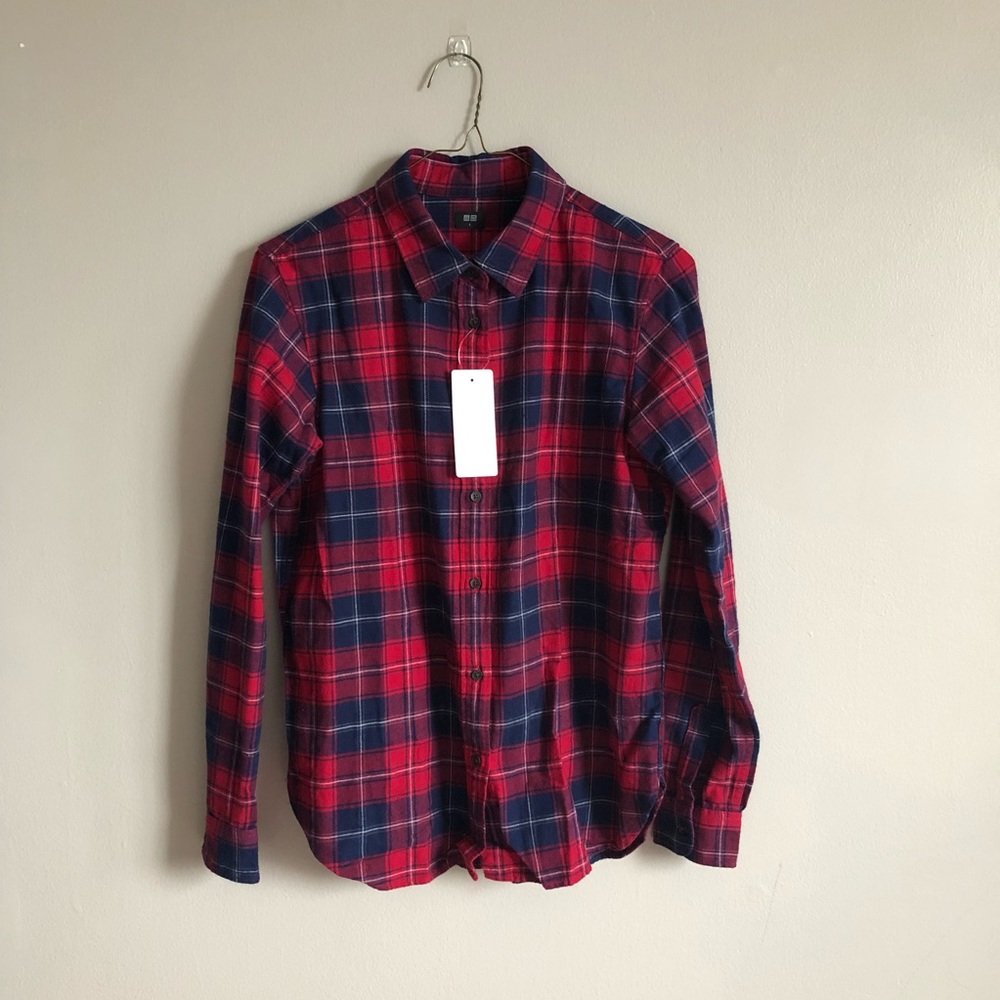 Uniqlo Flannel Plad Button Down (with tags)